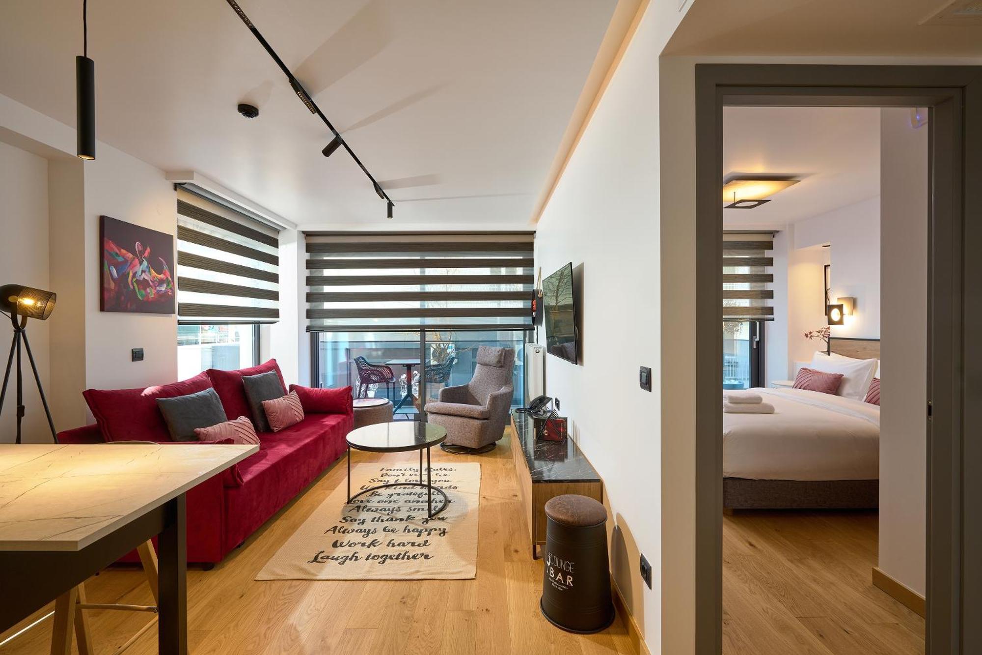 Sigma Suites Hotel Tesalonika Bagian luar foto
